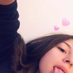 Meet your Posher, Alicia